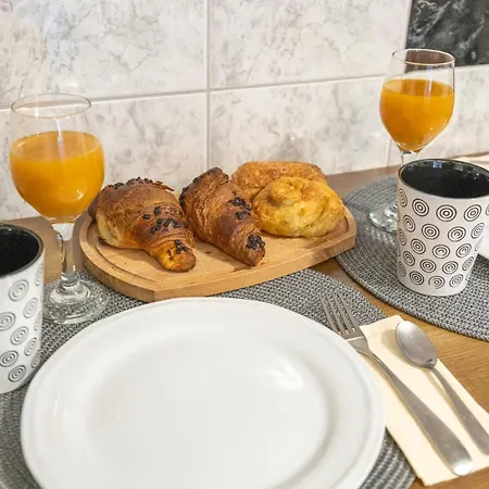 Valkane Private Garden شقة بولا