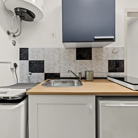 Valkane Private Garden Apartment Pula